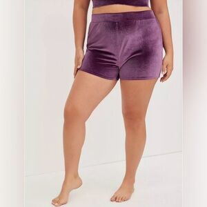 Torrid Curve Purple Velour Boy Shorts High Waist D22